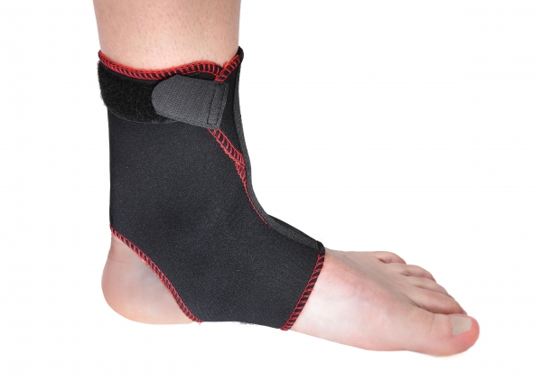 TSM Sprunggelenkbandage aktiv Seitenansicht